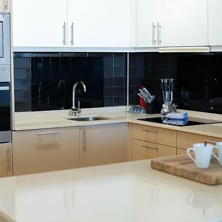 Bay View Modern Apartamento