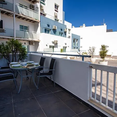 Bay View Modern