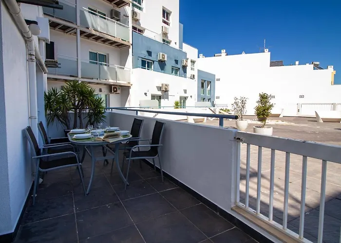 Bay View Modern