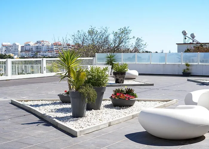 Bay View Modern Apartment